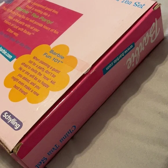 Barbie China Tea Set - Picture 7 of 10